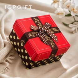 方形帶點禮盒