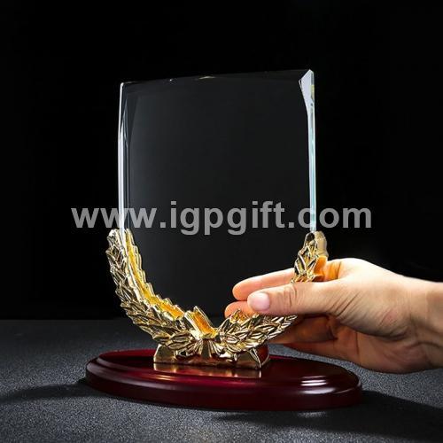 Wheat bracket crystal trophy