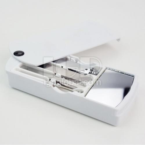 Manicure Set With Mirror (Full-color)