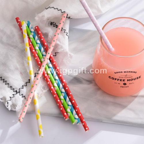 Eco-friendly colored paper straws